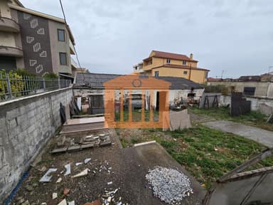 Warehouse / hall for sale in Rruga Aleksander Goga, Spitalle-Porto Romano, Durr