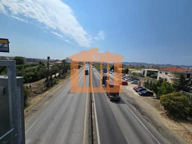 Commercial unit for sale in Autostrada Tr-Dr, Qarku, Durres