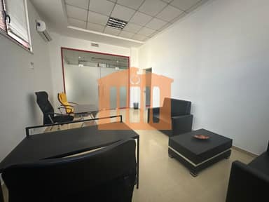 Commercial unit for rent in Rruga Taulantia, Vollga
