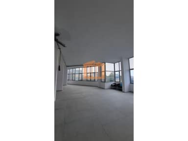 Commercial unit for rent in Prane Ish Urt