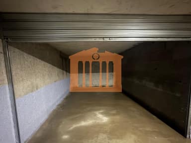 Garage for rent in Stadiumi, Durres
