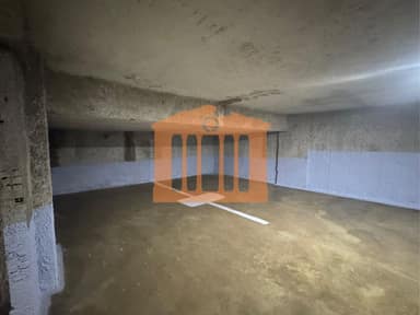 Garage for rent in Stadiumi, Durres