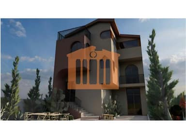 Commercial unit for rent in Tek ish fabrika e akullit ne Durres.