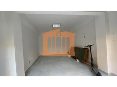 Garage for sale in Stadiumi, Durres