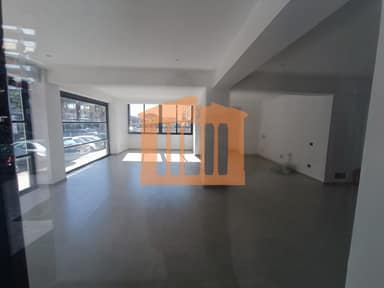 Commercial unit for rent in Vollga, Durres