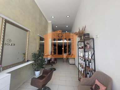 Commercial unit for sale in Kazazi, Durres