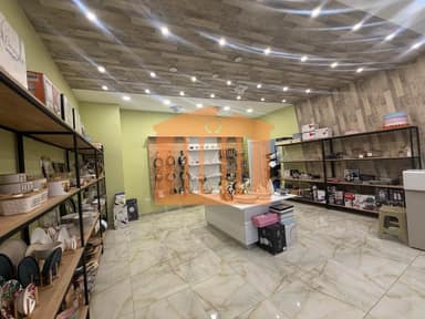 Commercial unit for sale in Posta, Durres