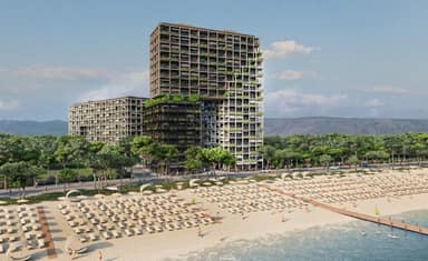 Holiday In 2 - directly across from beach