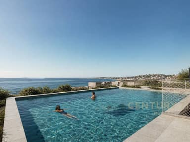 Filluan Shitjet ne Three Gardens Residence, Qerret
