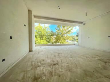 Business Unit for Sale in Transbalkanic, Vlore