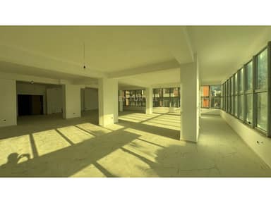 Premium Commercial Space in the Heart of Vlore, Vlore Boulevard - Skele
