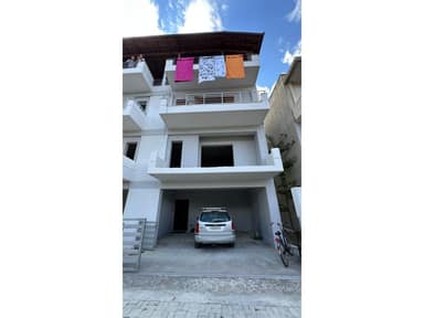3-Storey Villa + Garage on Voloreka Street, Pogradec