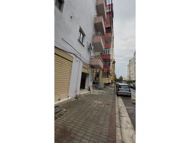 Commercial Space For Sale on Beach Railway, 20 m from the sea Durrës - 130,650€ | 105 m²