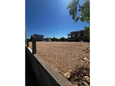 Land 1+1 For Rent in Fllake, 1km from the main road 550