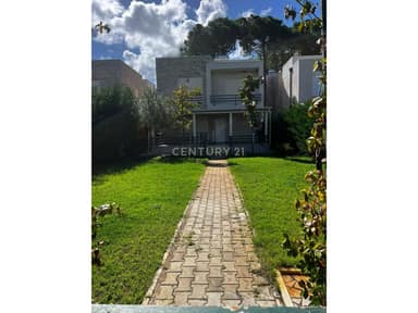 Villa for Rent in Lalez Bay