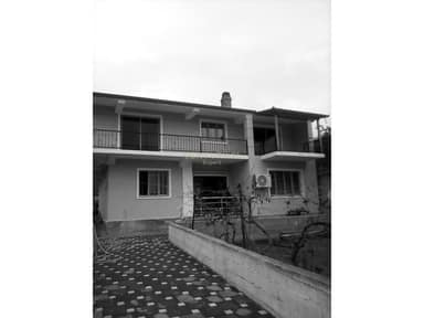 2-Storey Villa for Sale in Udenisht, Pogradec