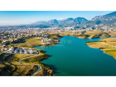 Land for Sale 2500m2 in Farke near the Farke Lake