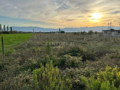 Arable land for sale in Vrakë, Shkodër - 5000 m²