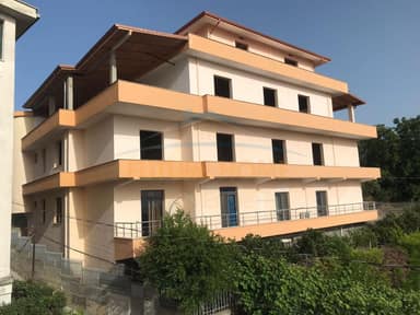 Available for sale, the villa is located in the Shkallnur area, in Durrës.