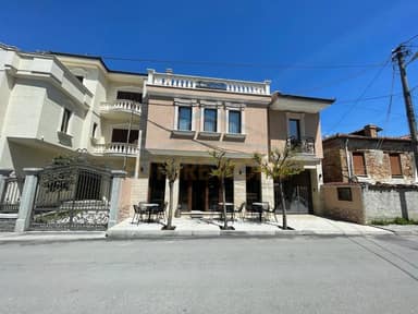 Business Area, Lagjia 1, Korçë