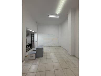 For Rent, Commercial Space, in Cham Market, Tirana.