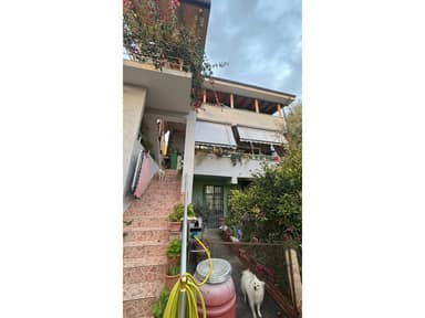Qira, 3 Kateshe Building, Mitaq Sallata Street, Vlore