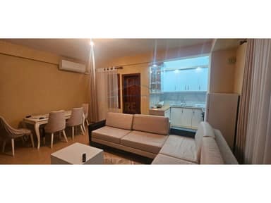 For sale, 2+1 apartment, 5th district, Pogradec.