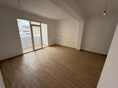 For sale, 2+1 Apartment, Kajo Karafili Street, Pogradec