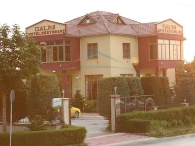 For sale, Restaurant + Hotel, National Road Korçë - Bilisht, Km 6, Kuç, Korçë.