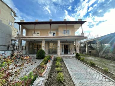 For sale, 2-storey villa, Lagjia 15, Korça.