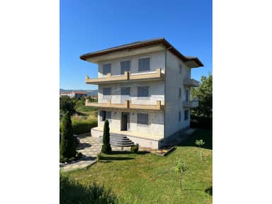 For sale, 3-storey villa, Pogradec